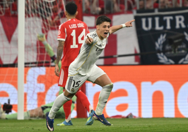 (UŽIVO) UEFA Liga šampiona Bajern - Real Madrid (1:2): Golčina Gulera iz slobodnjaka