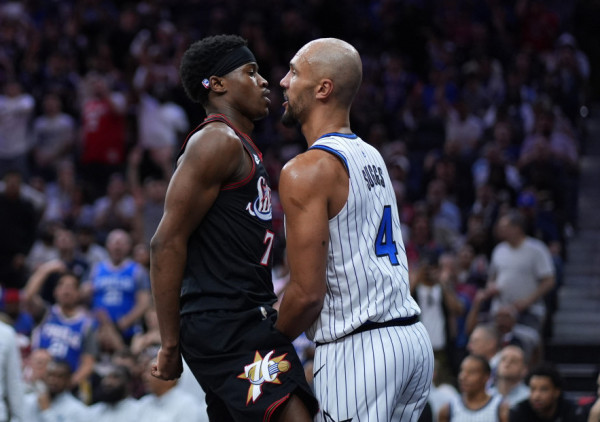 (VIDEO) Dovoljni su Meksi i Dramond: Filadelfija je u plej-ofu