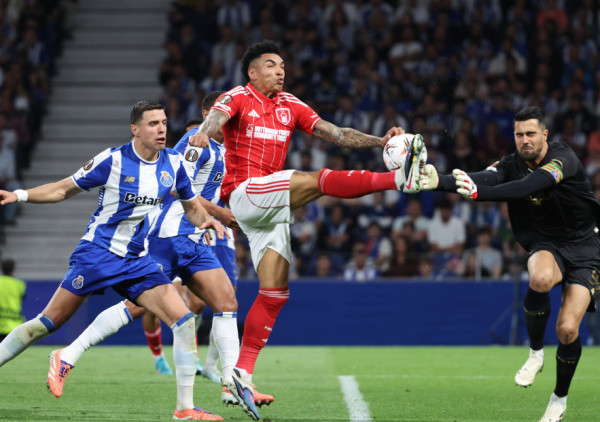 Milenković i "šumari" lome krila "zmajevima" za polufinale Lige Evrope