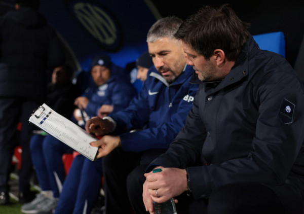 Bez promena: Kolarov i Kivu ostaju u Interu