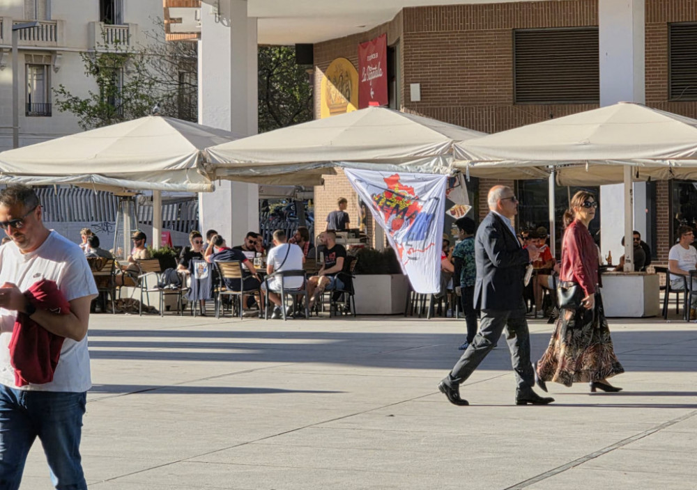 Zvezdini navijači na Trgu Salvadora Dalija