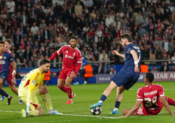 PSŽ misli na budućnost: Neveš i Pačo oštre olovku, Kvaratskelija razmišlja o Arsenalu