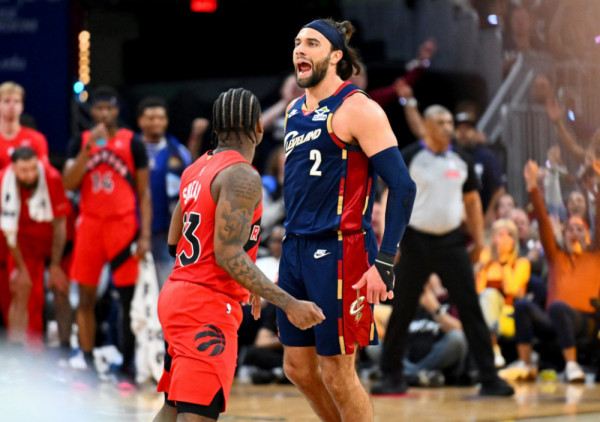 (UŽIVO) Klivlend - Toronto: Klivlend odličan, Toronto pokušava da se vrati u meč