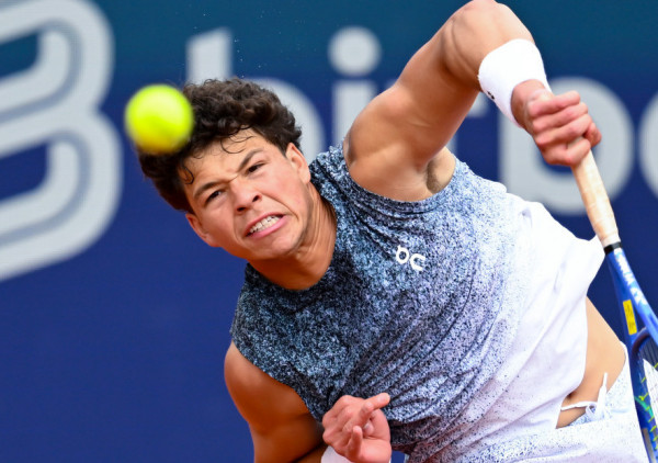 Šelton pokorio Minhen, Koboli pao za 90 minuta