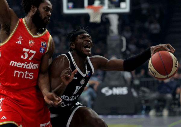 (UŽIVO) Partizan - Crvena zvezda (2/4): "Parni valjak" ubacio u viši stepen prenosa