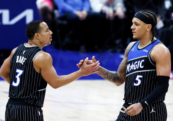 (VIDEO) Šok u Detroitu: Medžik razbio prvog nosioca i uzeo brejk