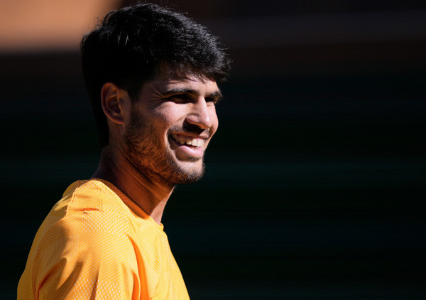 Alkaraz sa longetom na desnoj ruci: Da li će se oporaviti za Rolan Garos?