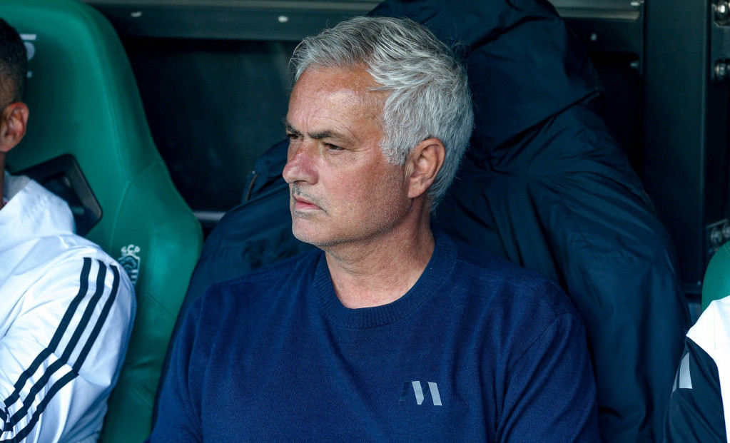 Žoze Murinjo ima sopstveni grb na majici