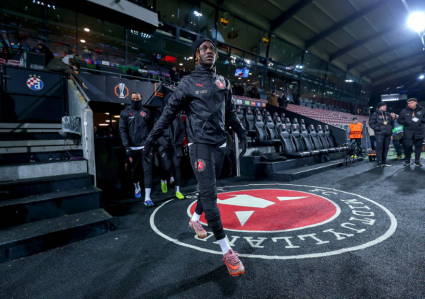 Mladi fudbaler Midtjilanda u bolnici nakon napada nožem: Hitno je podvrgnut operativnom zahvatu