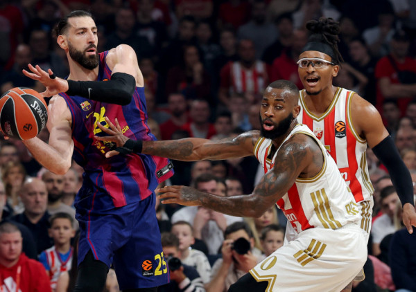 (UŽIVO, VIDEO) Barselona - Crvena zvezda (2/4): Katalonci veoma raspoloženi, Zvezda u dvocifrenom zaostatku