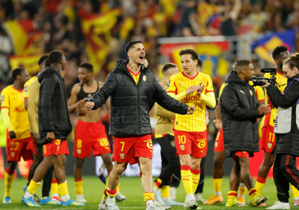 Lans sigurno korača ka trofeju: Tuluz pregažen za finale kupa