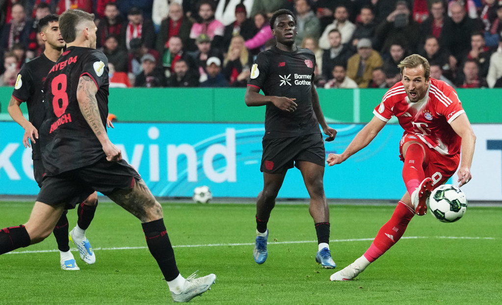 Hari Kejn rešeta mreže nemilice