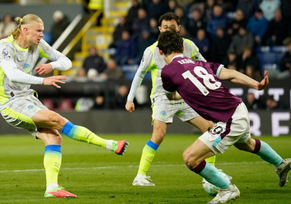 Siti prestigao Arsenal, Haland rešio Barnli za prvom mesto u Premijer ligi