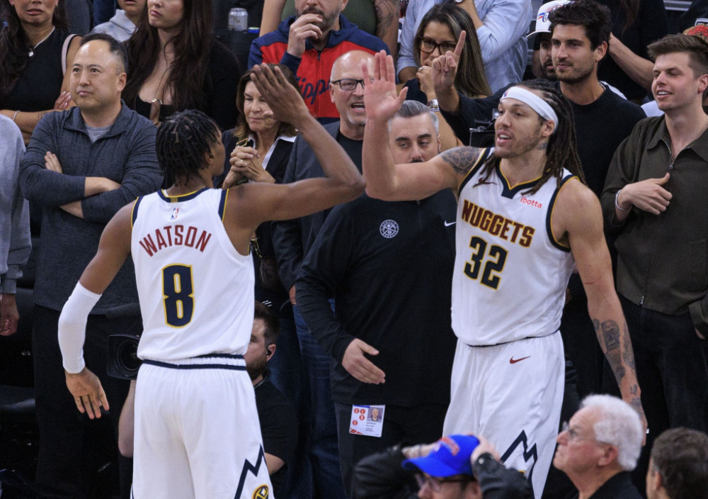 Pejton Votson i Eron Gordon