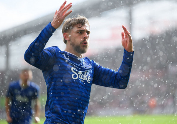 Nova runda drame u borbi za opstanak: Everton probao da zamrsi konce, ali se "čekićari" ne daju