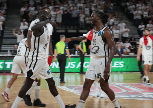 (VIDEO) Bešiktaševo prokletsvo se nastavlja: Mokoka u poslednjoj sekundi doneo Burgu trofej Evrokupa!