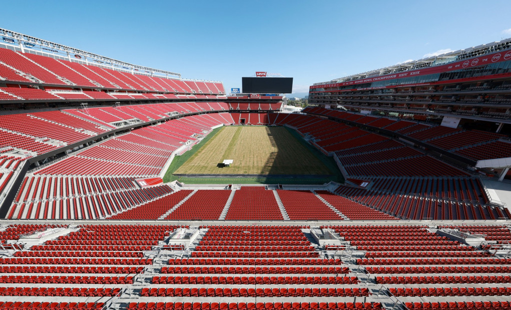 "Levis stadion"