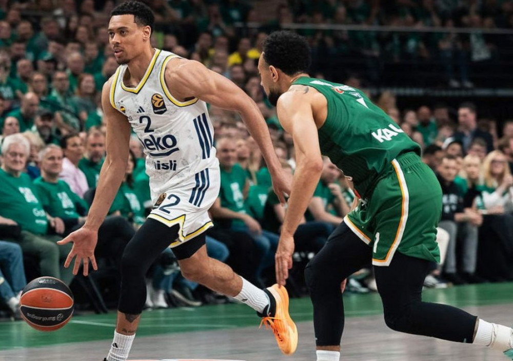 Košarkaši Fenerbahčea i Žalgirisa, u trećem meču plej-ofa