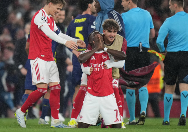 (ANKETA): Još četiri koraka do sna: Arsenal na pragu istorijskog ostvarenja, tri nedelje visokog napona na “Emirejtsu”