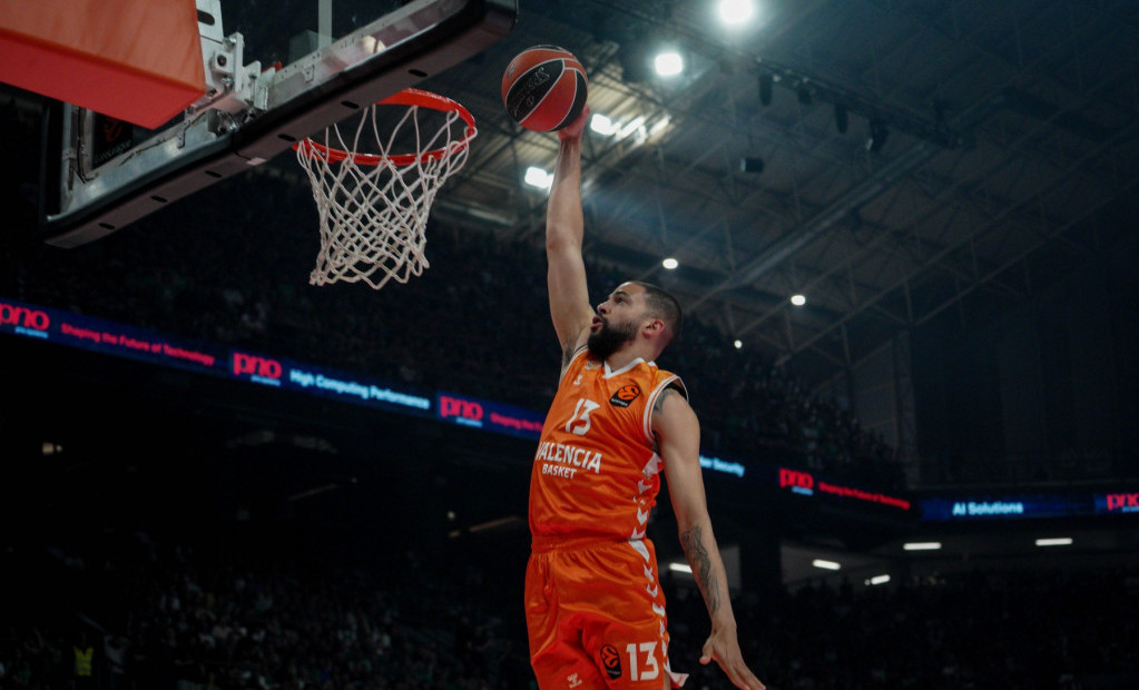 Darijus Tompson