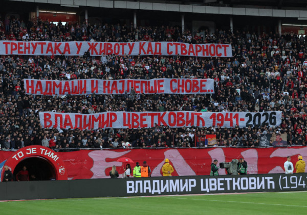 (VIDEO) Poslednji pozdrav Crvene zvezde i navijača Vladimiru Cvetkoviću