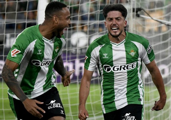 Betis je u Ligi šampiona: Fornals doneo veliko slavlje u Sevilji
