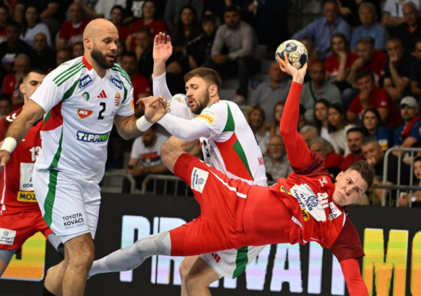 (UŽIVO) Srbija - Mađarska 15:11 : Bravure Milosavljeva, Orlovi imaju osetnu prednost!