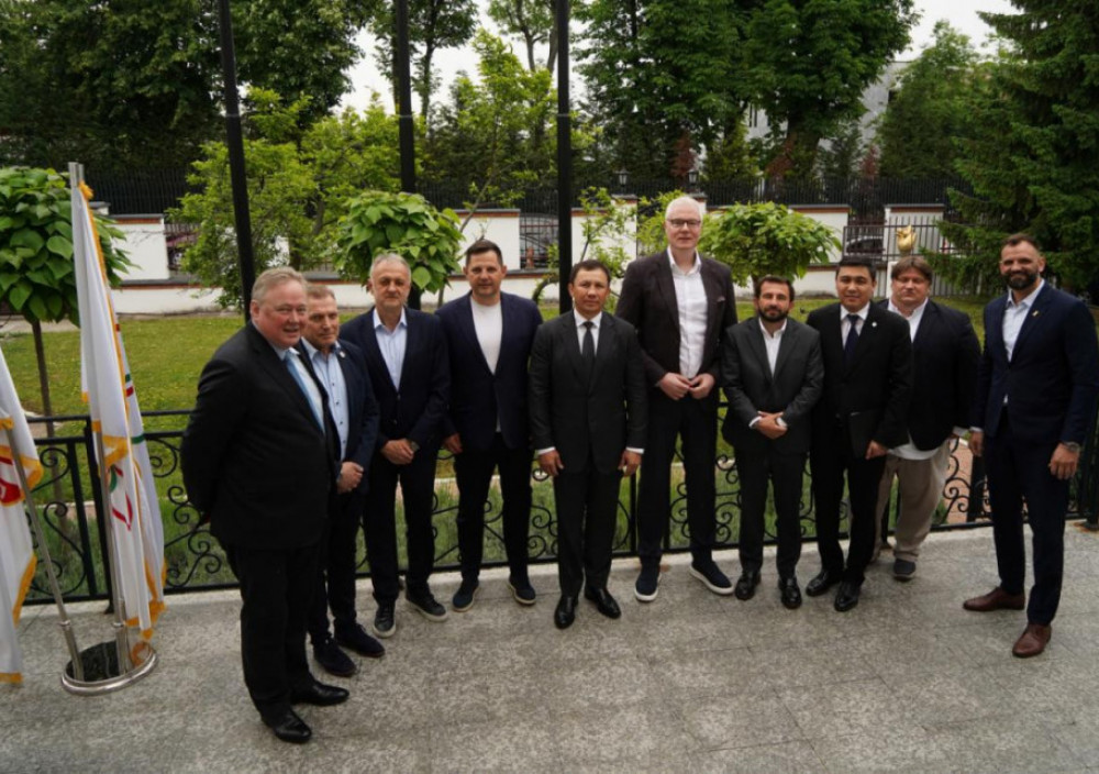 Delegacija OKS sa gostima