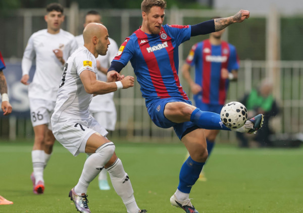 (UŽIVO) Čukarički - Partizan (0:0): Pojačavaju ofanzivu crno-beli, Polter ne koristi prvu priliku