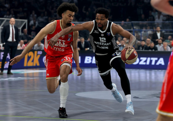 (VIDEO, UŽIVO) Partizan-Crvena zvezda (1/4): Crno-beli koriste svaku grešku gostiju