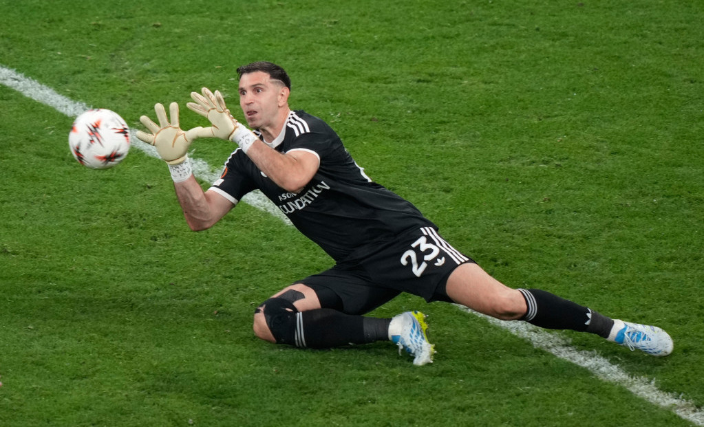 Emilijano "Dibu" Martinez