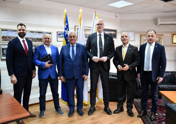 Dejan Tomašević predsednik i Dejan Bojović generalni sekretar Olimpijskog komiteta Srbije u poseti OK Bosne i Hercegovine