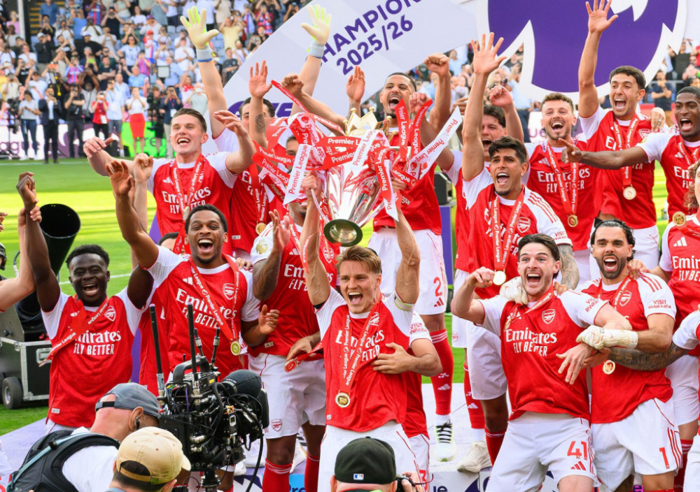 Pobedničkoo slavlje fudbalera Arsenala