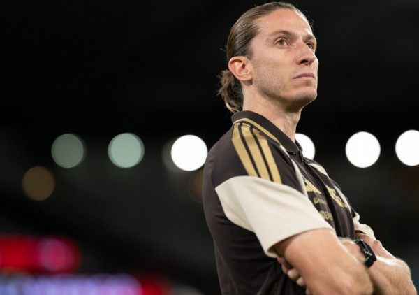Filipe Luis pregovara sa Bajerom iz Leverkuzena