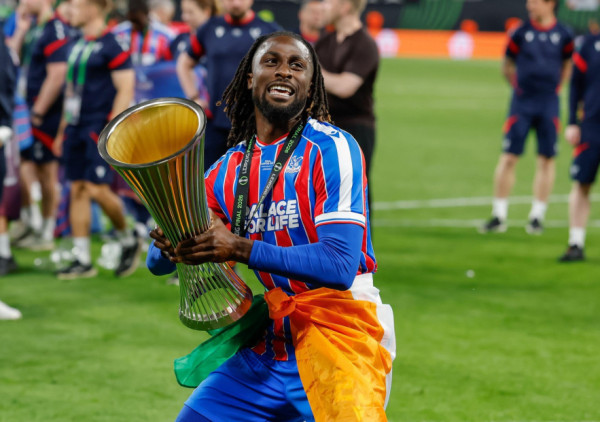 Ušao u istoriju fudbala: Prvi igrač sa dva evropska trofeja u jednoj sezoni