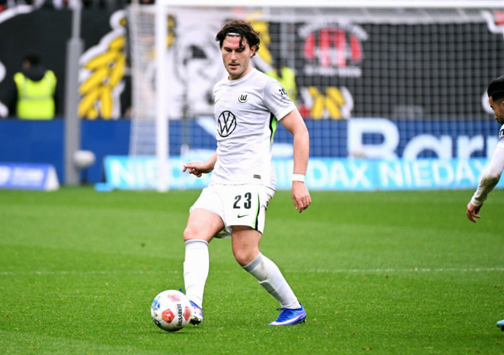Jonas Vind, igrač Volfzburga