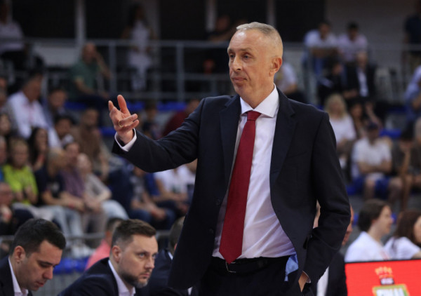 (VIDEO) Milan Tomić posle iznenađujućeg poraza od Spartaka: O budućnosti trenutno ne mogu da pričam
