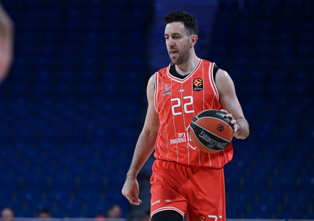 Vasilije Micić u dresu Hapoela