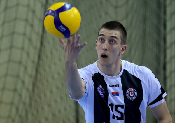 Transfer leta: Sedam godina bio u Partizanu, sada oblači dres Zvezde