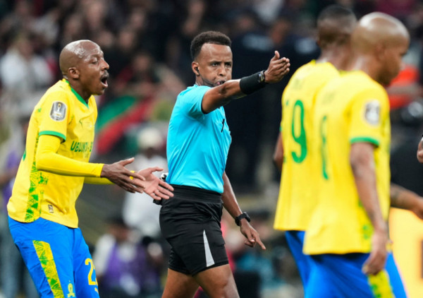 Arbitru kom je zabranjen ulazak u SAD UEFA dala da sudi PSŽ - Aston Vila