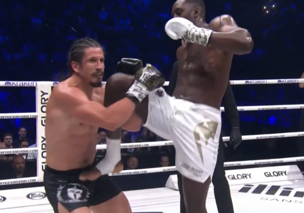 (KRAJ/VIDEO) GLORY COLLISION 9: Ufff... Ništa od titule za Srbina, Kroma nokautirao Cvjetićanina!