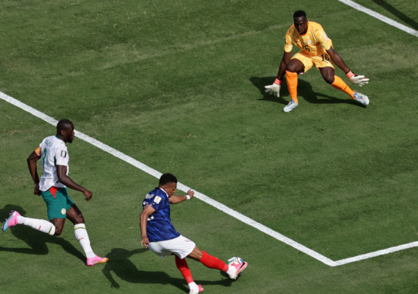 (UŽIVO, VIDEO) Francuska - Senegal 1:0: Mbape nema sat vremena, a onda rešava