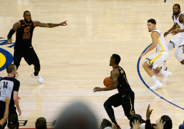Lebron i dalje besan? Džej Ar Smit otkrio istinu o čuvenom trenutku iz NBA finala
