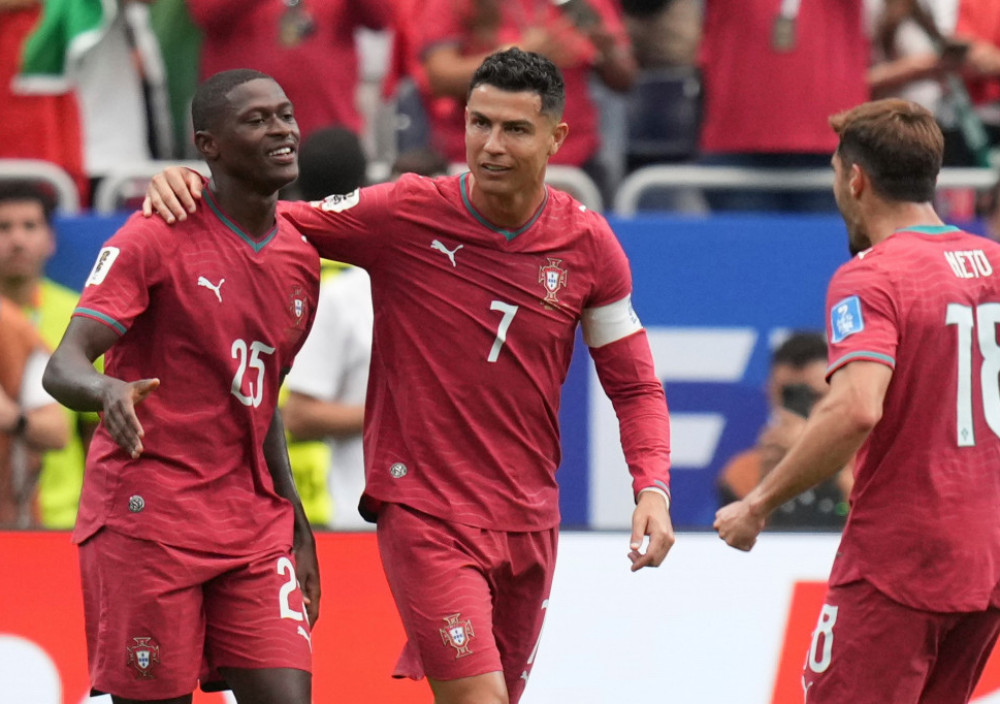Nuno Mendeš i Kristijano Ronaldo