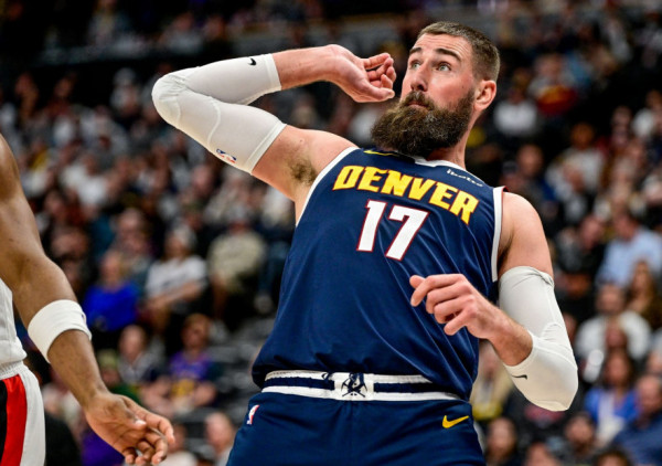 Jokić ostaje bez rezerve: Valančijunas napušta Denver i stiže u Evropu