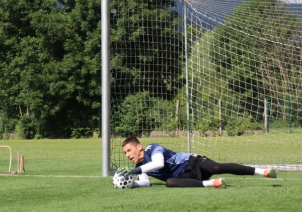 Đorđe Nikolić golman Čukaričkog za Arena sport o pripremama, golmanima na SP i saradnji sa Muratom Jakinom: Ima posebnu auru, nismo gubili sa njim