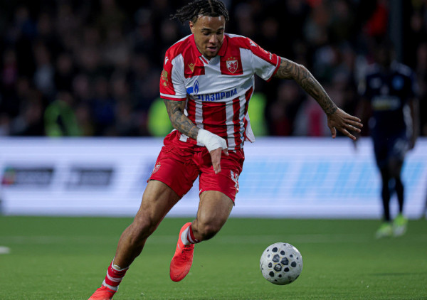 (UŽIVO, VIDEO) Amšteten - Crvena zvezda 1:2: Enem pogađa iz prve prilike