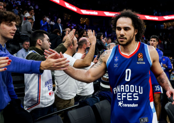 Gotovo je: Larkin sam sebi platio obeštećenje i prešao u Fenerbahče!