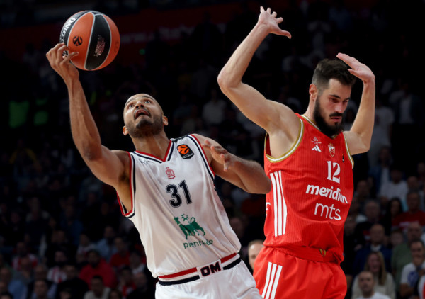 Fenerbahče otpustio sedmoricu, stiže treći kapitalac: Ki, Larkin pa - Šejvon Šilds