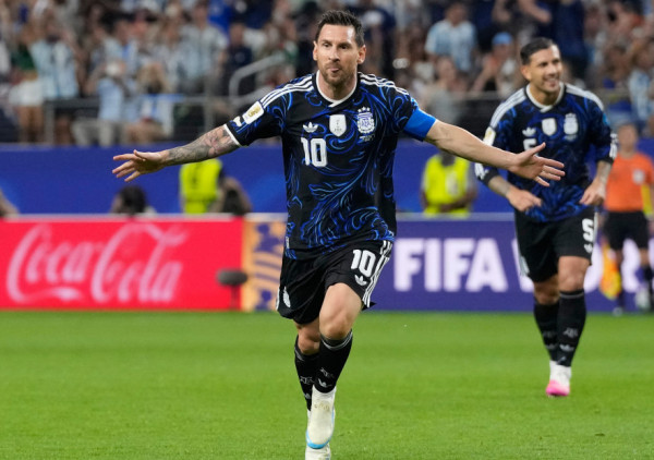 Argentina zakazala duel nokaut faze: Mesi ponovo ispisao istoriju!